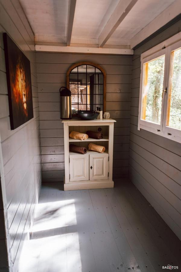 Cabane Insolite Avec Escape Game Saint-Evarzec Экстерьер фото
